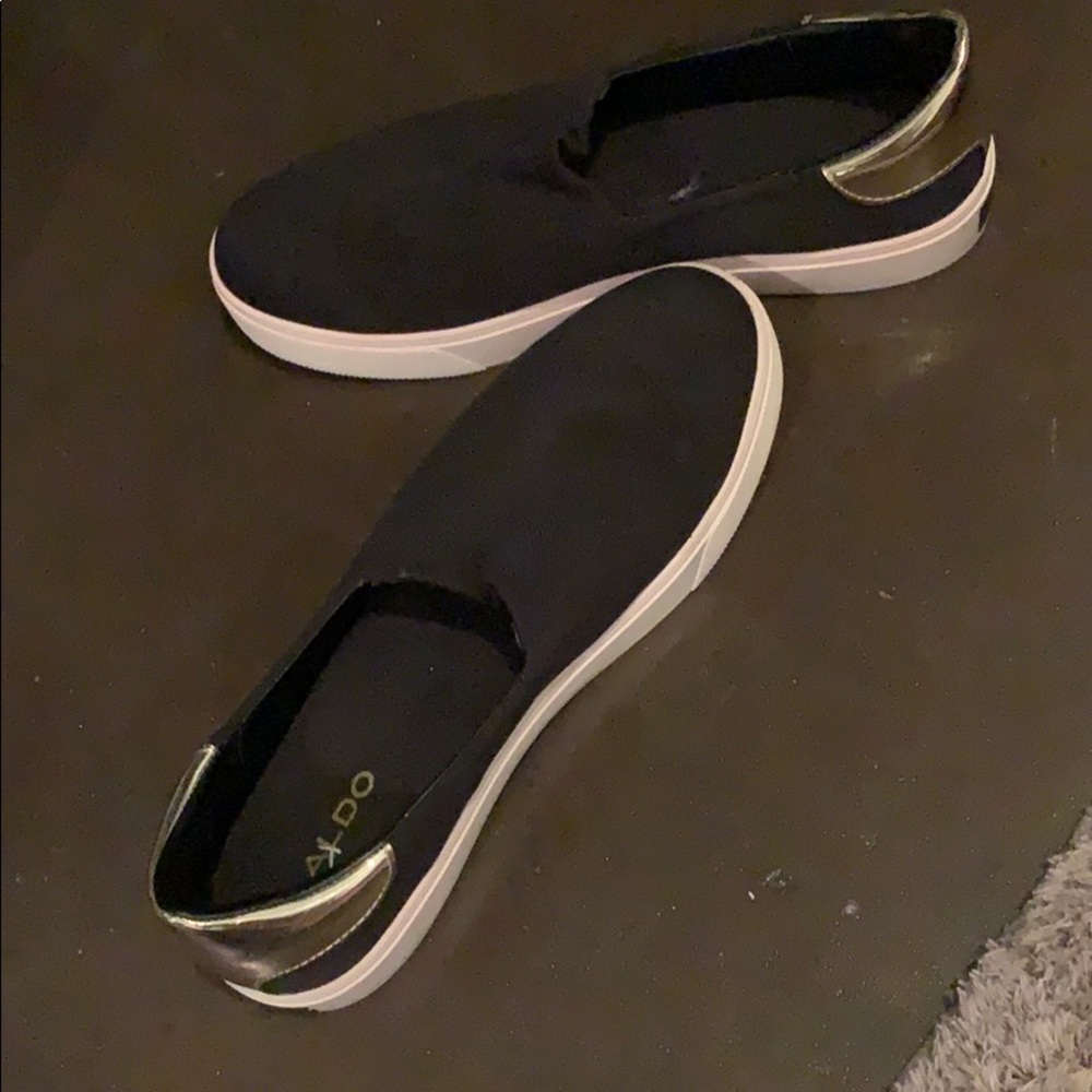Aldo - Picture 2 of 4